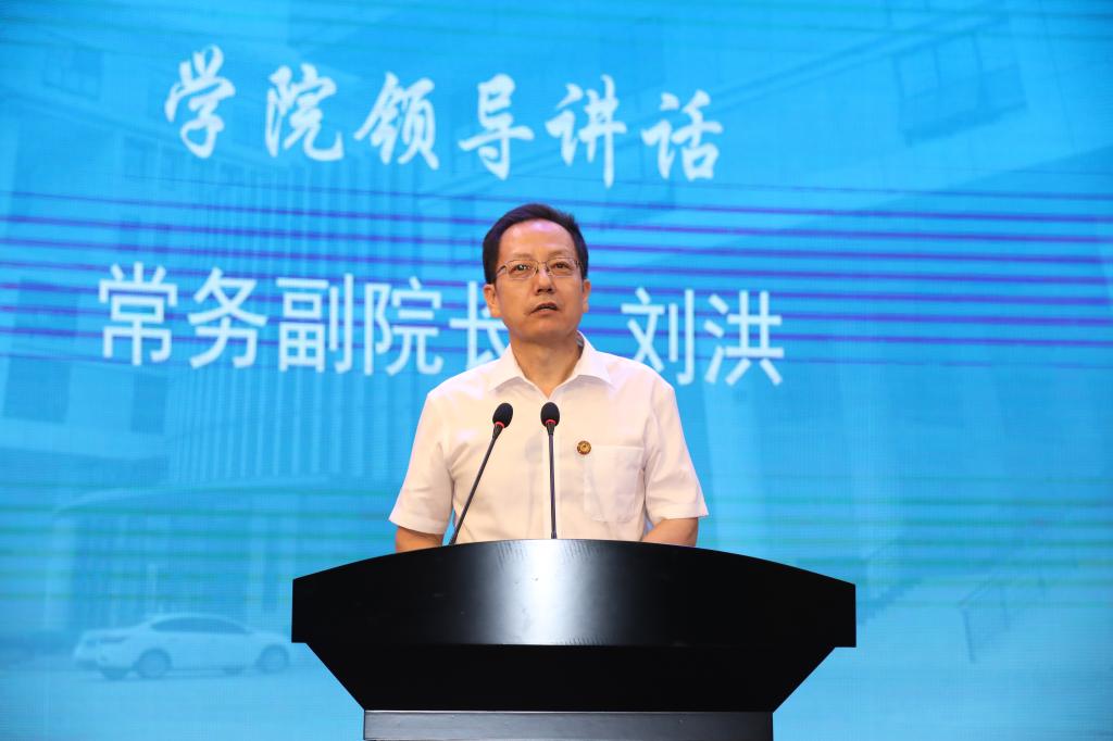 2019.06.21刘洪1 李冰蕗摄